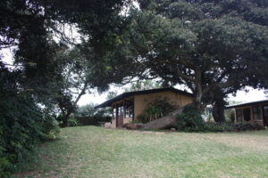 A Villa (3)